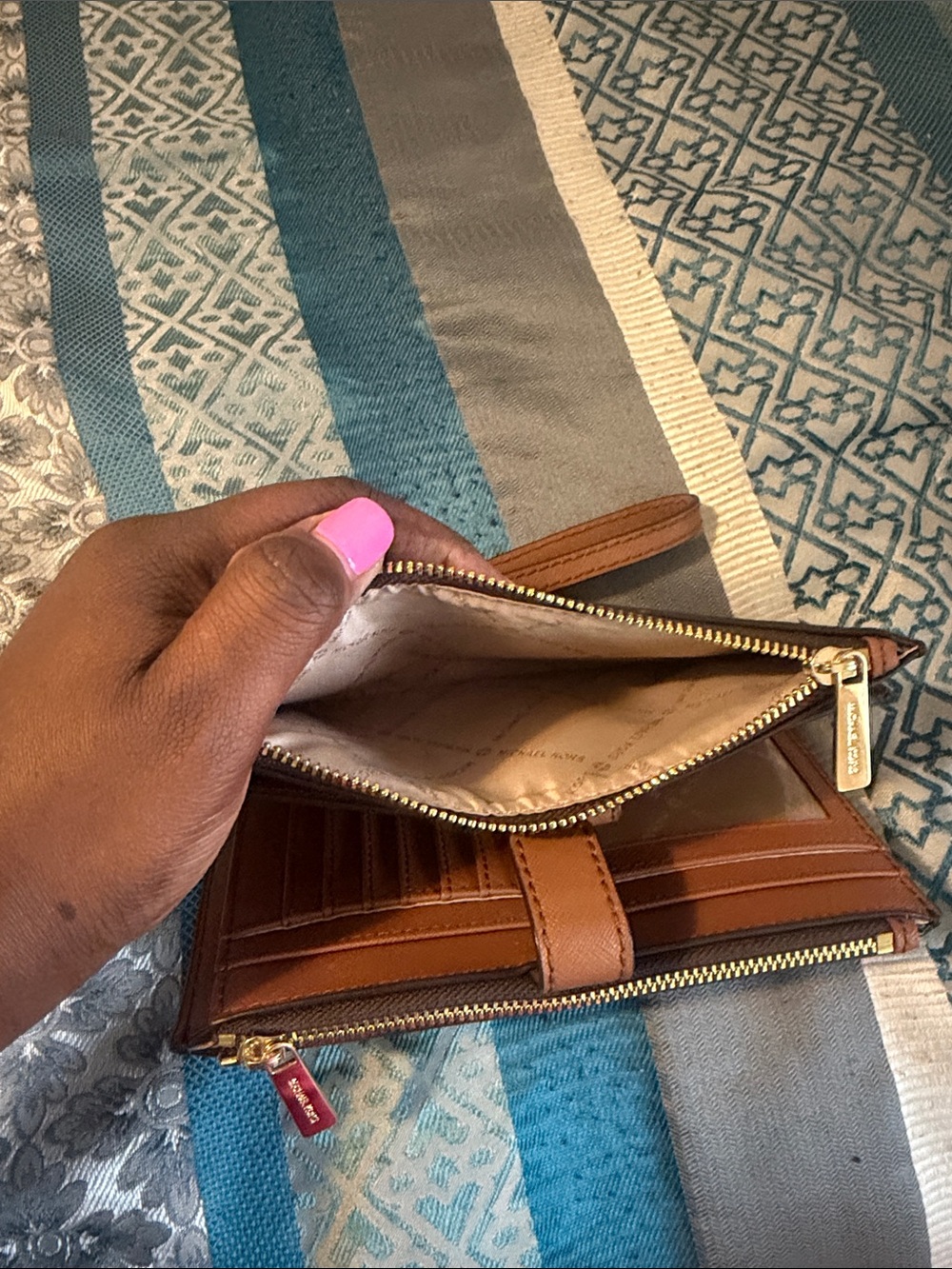 Michael Kors Brown Signature Wristlet Clutch with Gold Logo - Picture 4 of 4
